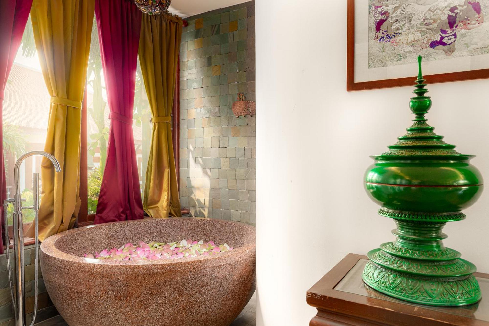 Montra Nivesha Residence And Art Siem Reap Buitenkant foto